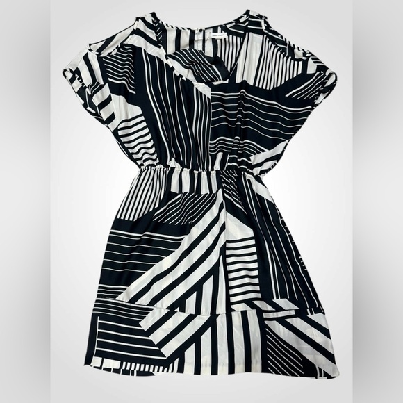 Urban Outfitters Silence + Noise Women's M Black Tan Mini Dress Cold Shoulder - Picture 2 of 15